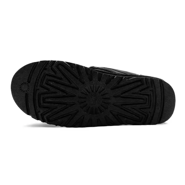 Neumel Snapback — Black
