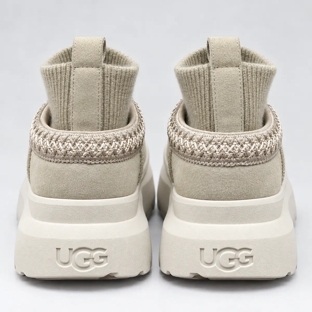 UGG Tazz Knit Hybrid — Sand