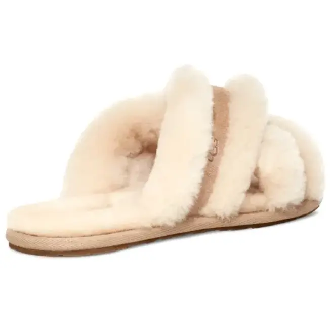 UGG Slippers Scuffita — Sand